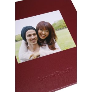 HNFD Album photo KOLARA bordeaux 30x30 cm avec votre photo + texte 100 pages blanches