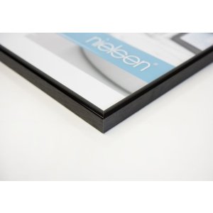 Cadre en aluminium Nielsen Classic 21x29,7 cm anodisé noir DIN A4 Cadre pour diplômes